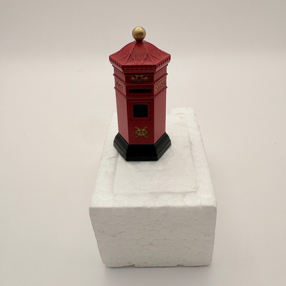 Department 56 Heritage Village English Post Box Red Metal Accessory 5805-0